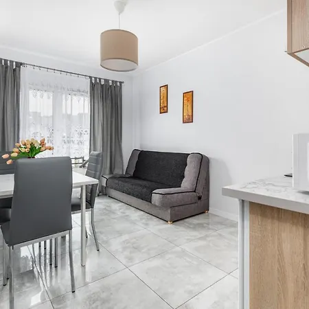 Διαμέρισμα Legionow 47 By Renters *